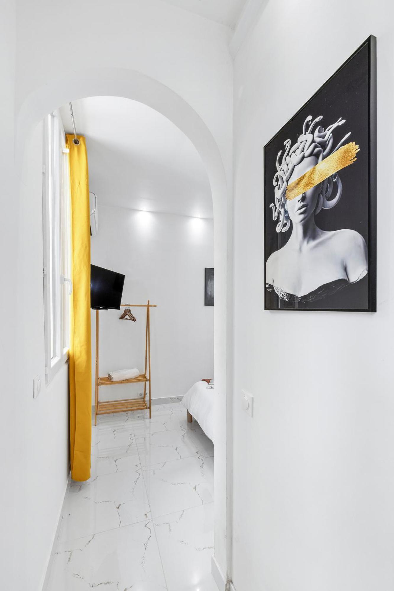 2 Rooms - Hyper Centre - Air-Conditioned - Terrace - Quiet - Tramway - Equipped Kitchen - Wifi Nice Exterior photo